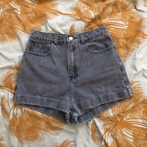 American Apparel soft cotton mom hi rise cuffed short 25